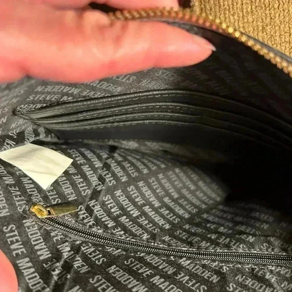 Steve Madden NWOT, clutch, gold accents, black, taupe, rose, tassel, wristlet - Picture 7 of 7